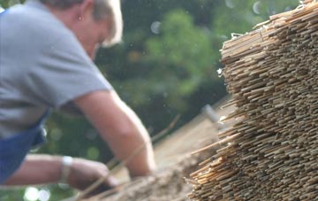 professional Thwaite St Mary thatchers